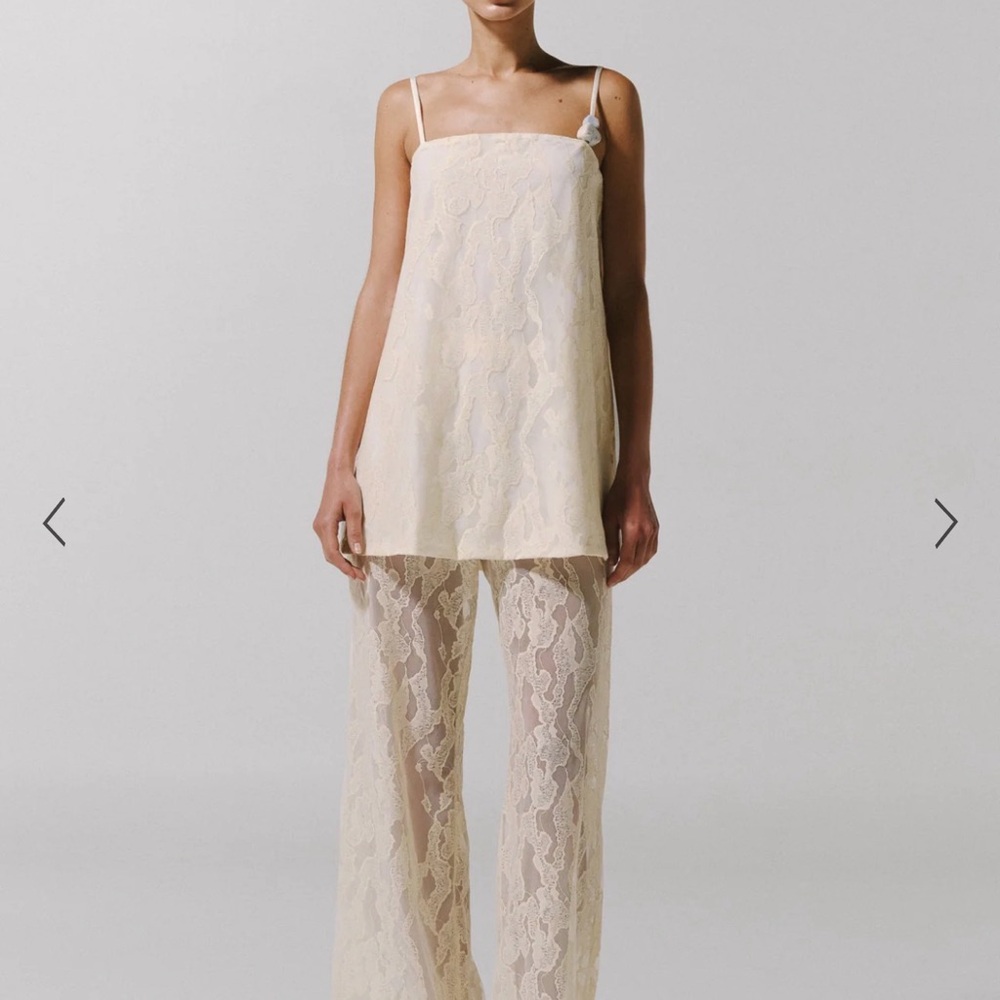 Baobab Collection Ivory Porto Set. Top Size Small & Bottom Size Large